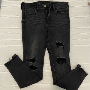 American Eagle Distressed Jeans